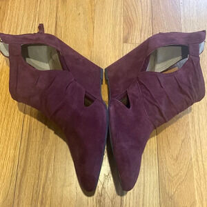 Seychelles x Corey Lynn Calter collab burgundy heels pointed, open areas sz 10
